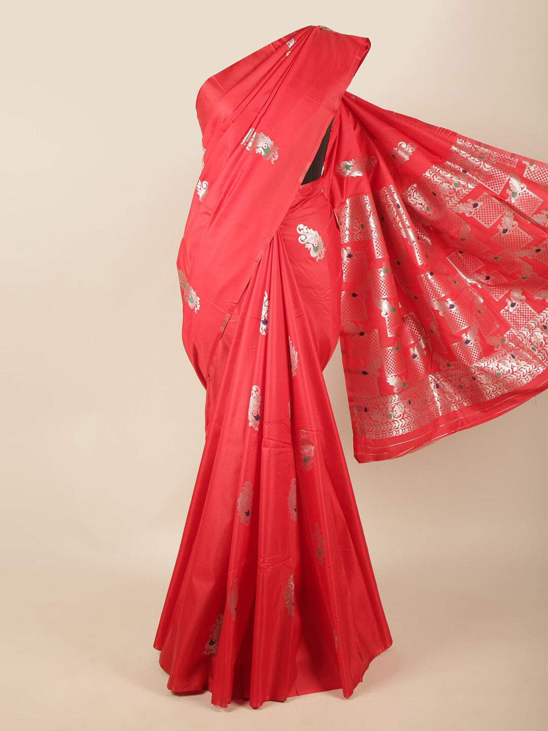 

Pothys Red & Silver-Toned Ethnic Motifs Zari Art Silk Saree