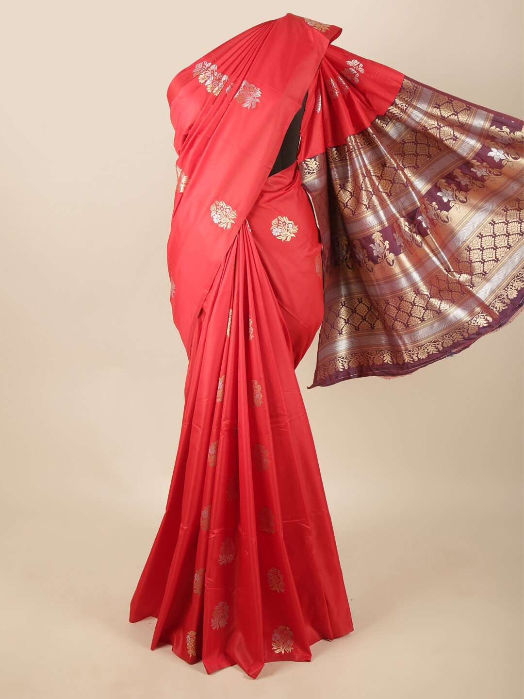 

Pothys Red & Gold-Toned Woven Design Zari Art Silk Saree