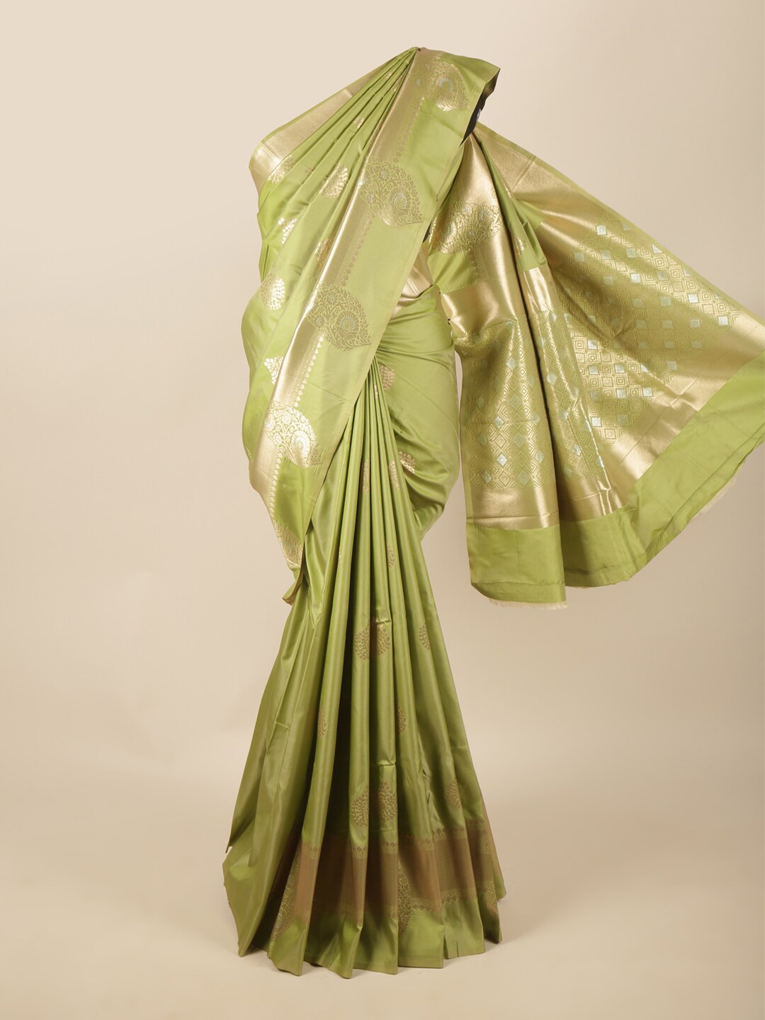 

Pothys Green & Gold-Toned Paisley Zari Art Silk Saree