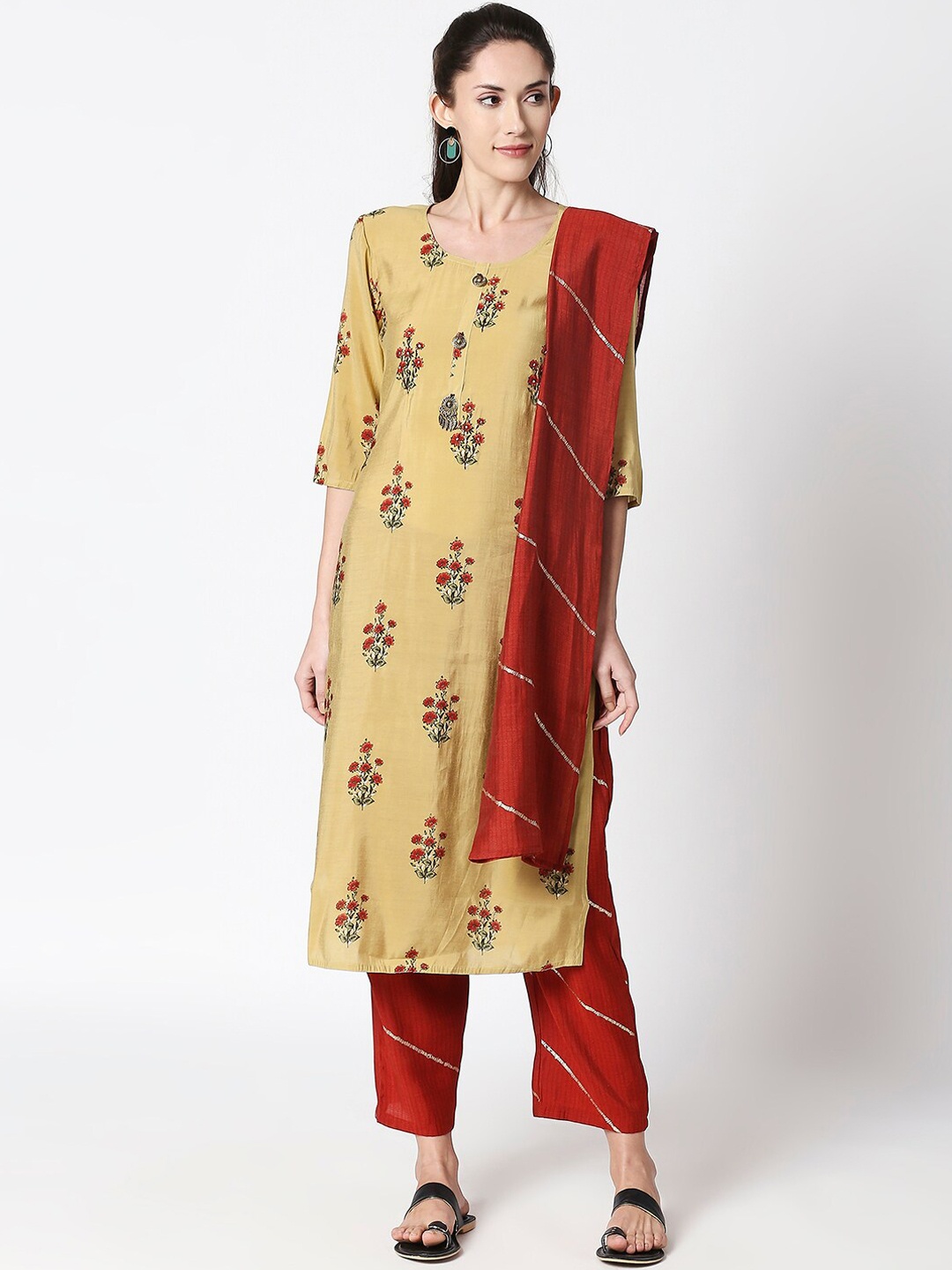 

ZRI Women Yellow Floral Printed Kurta with Trousers & With Dupatta