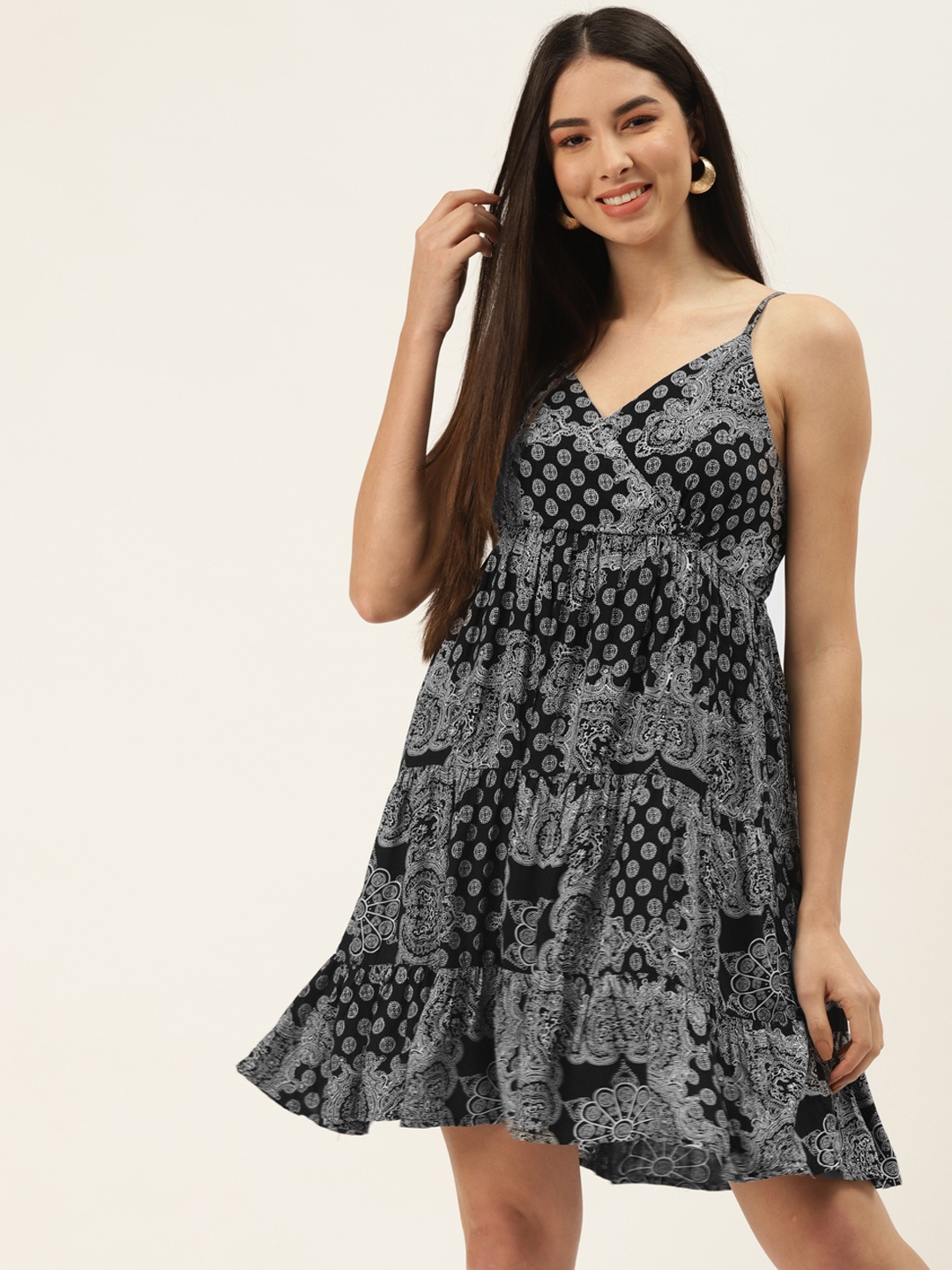 

Off Label Black & White Floral Dress