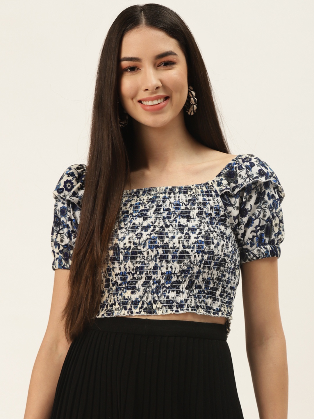 

Off Label White & Navy Blue Floral Print Smocked Blouson Crop Top