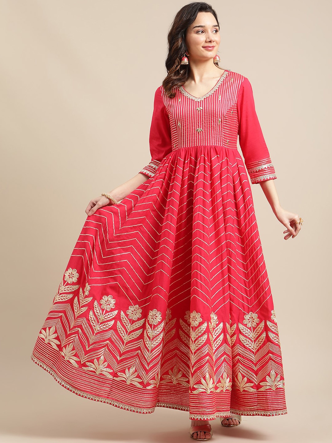 

Varanga Women Red Ethnic Motifs Printed Gotta Patti Anarkali Kurta