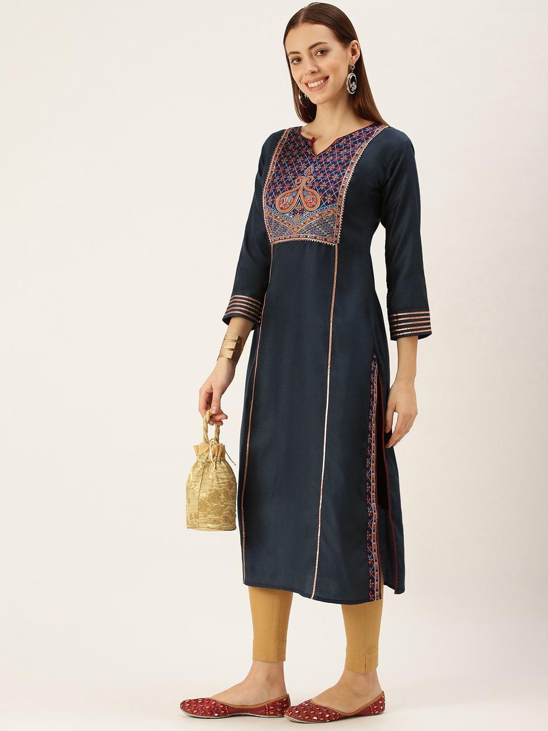 

cbazaar Women Charcoal Grey & Blue Ethnic Motifs Embroidered Kurta