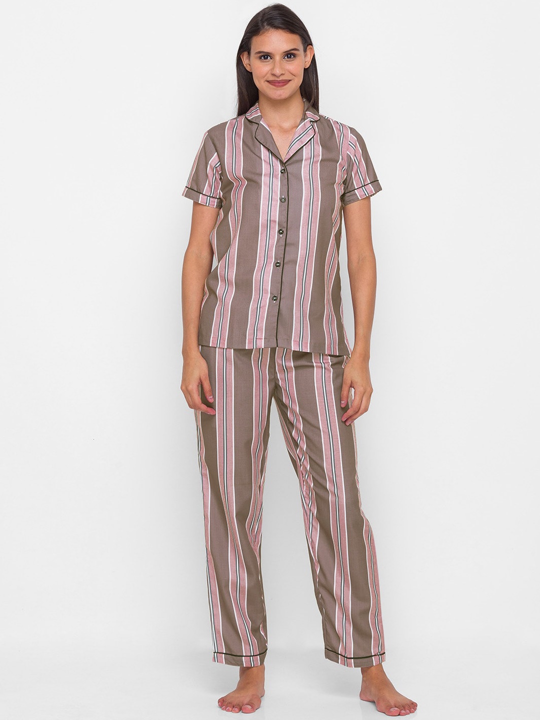 

FashionRack Women Pink & Brown Striped Night suit