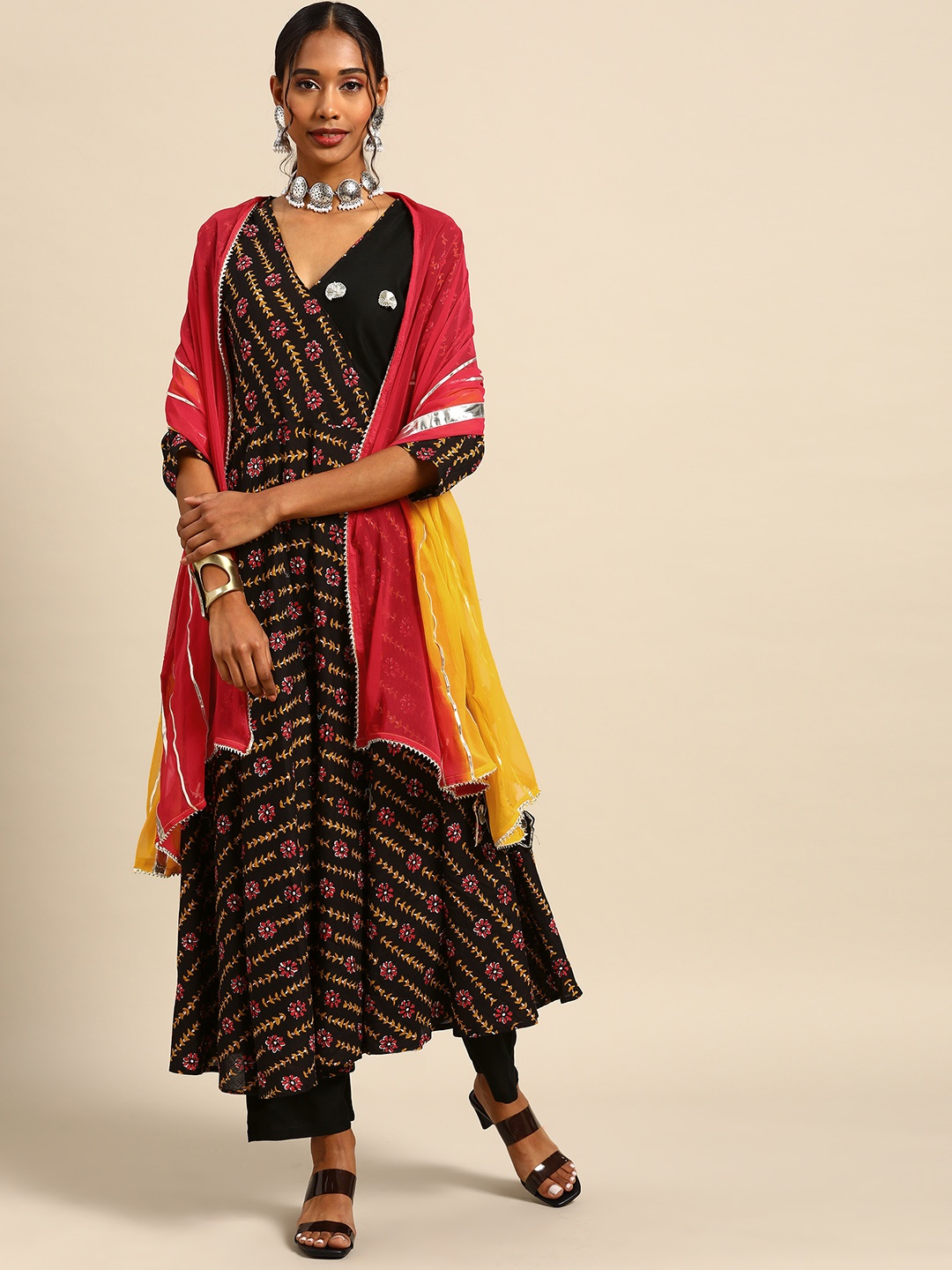 

Prakhya Women Black Pure Cotton Floral Printed Gotta Patti Angrakha Kurta Set & Dupatta