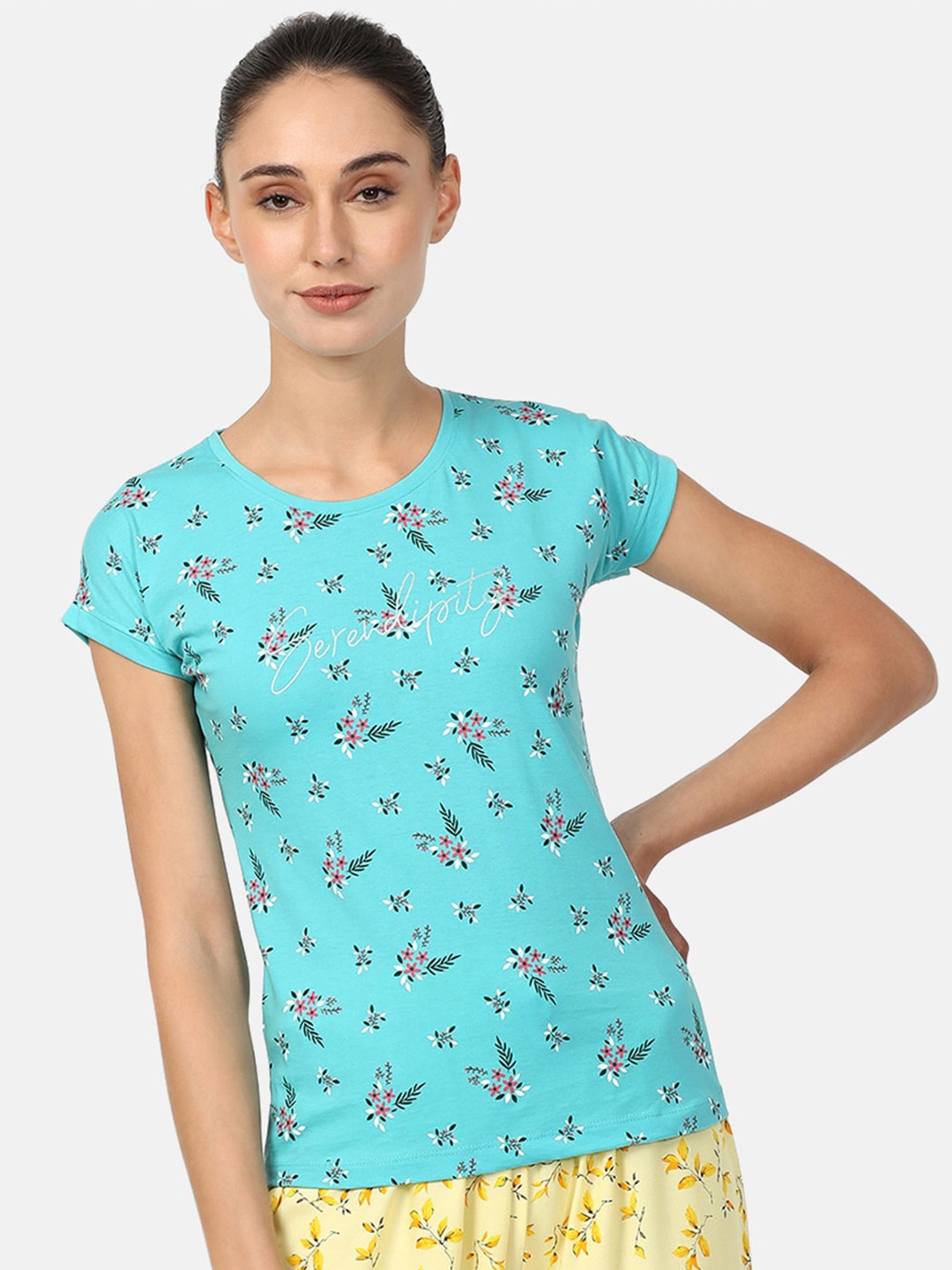 

V2 Value & Variety Turquoise Blue Floral Print Top