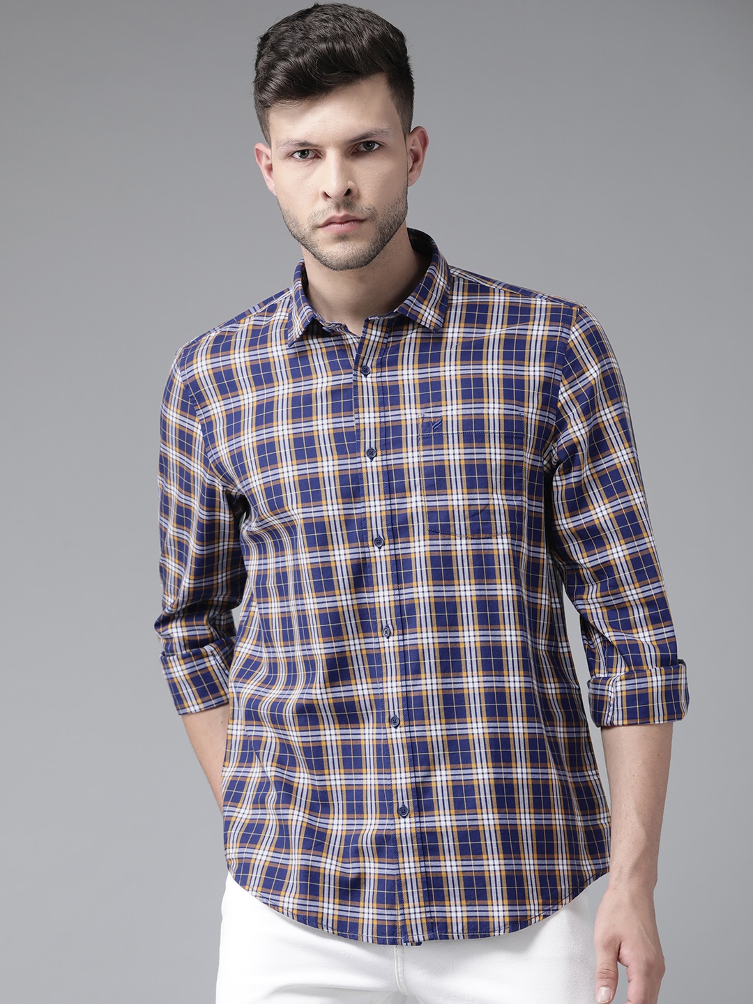 

Blackberrys Men Navy Blue Pure Cotton India Slim Fit Tartan Checks Casual Shirt