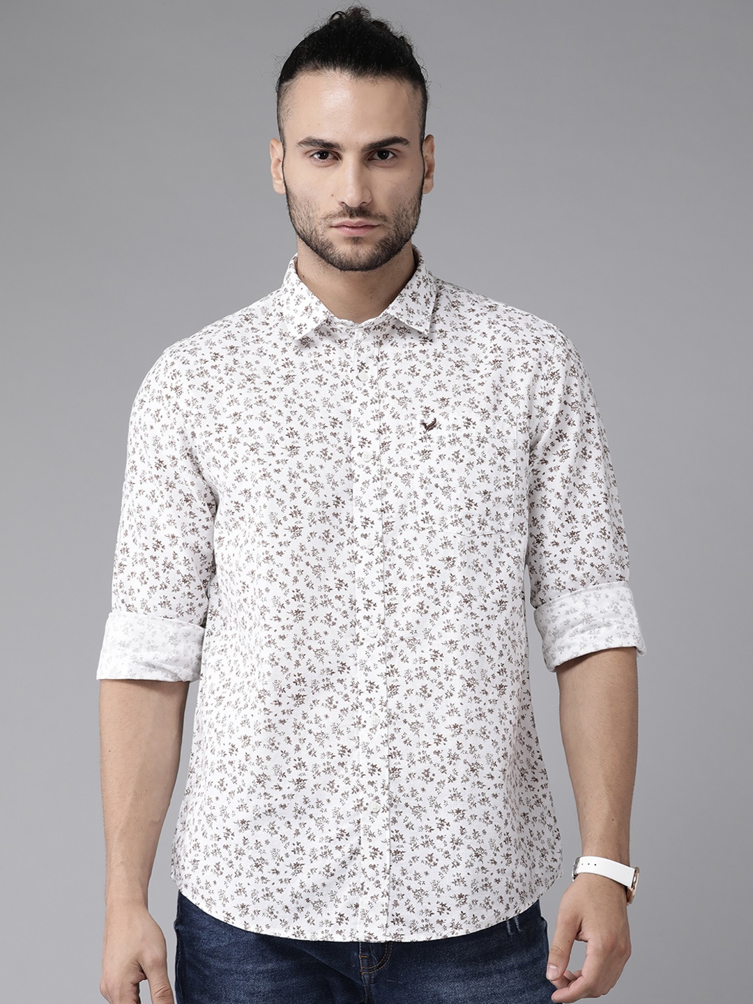 

Blackberrys Men Off White India Slim Fit Floral Printed Casual Shirt