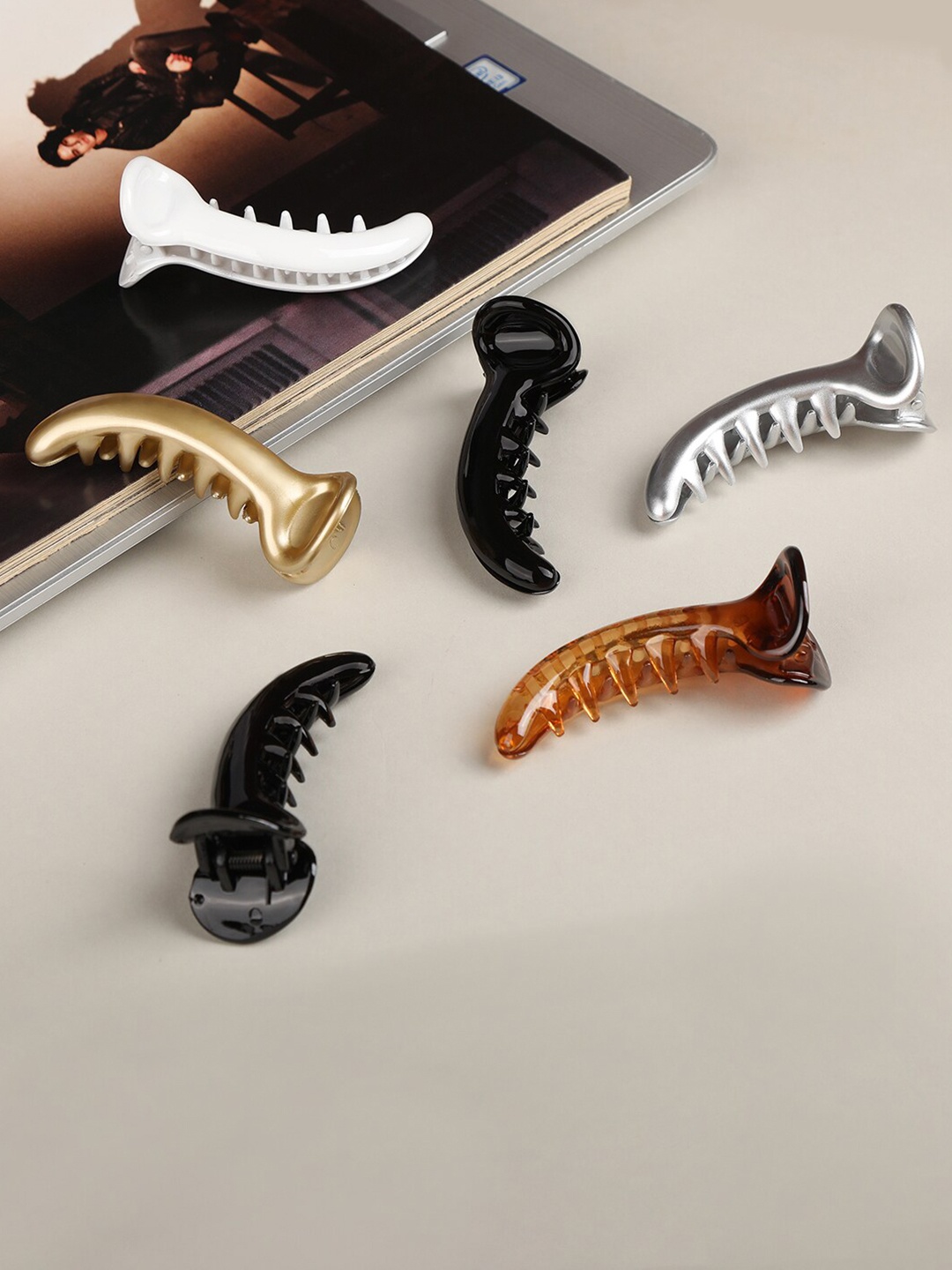 

AccessHer Women Set Of 6 Multi Color Banana Hair Clips