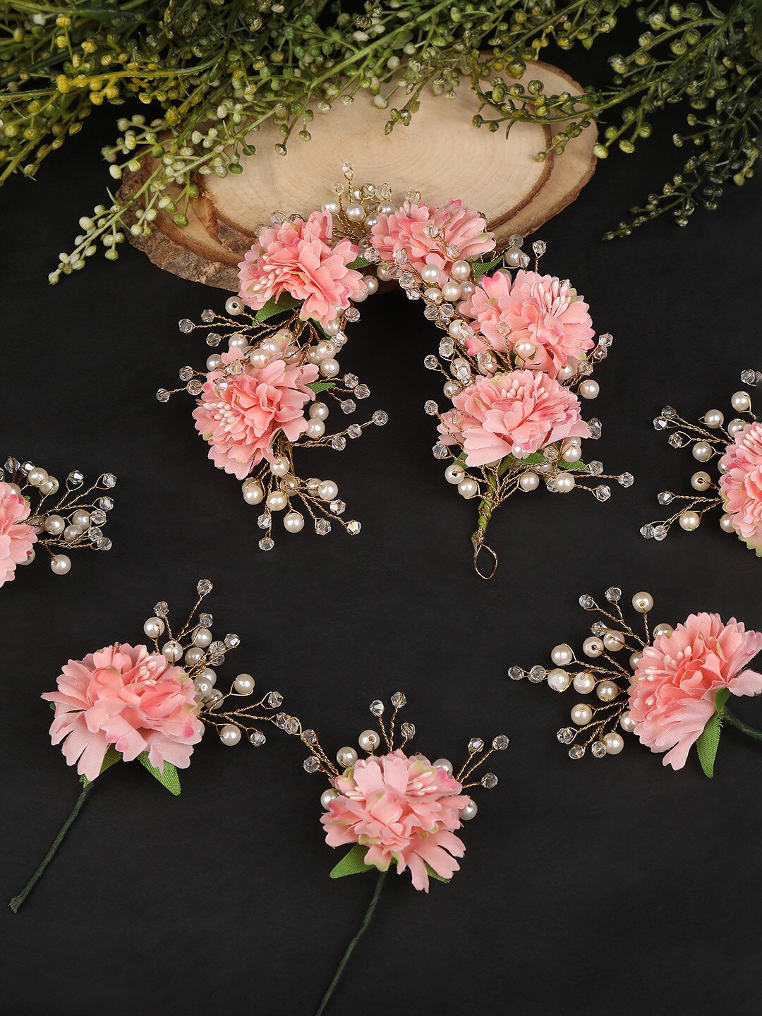 

AccessHer Women Gold-Toned & Pink Flower Beaded Bridal Hair Styling Tiara