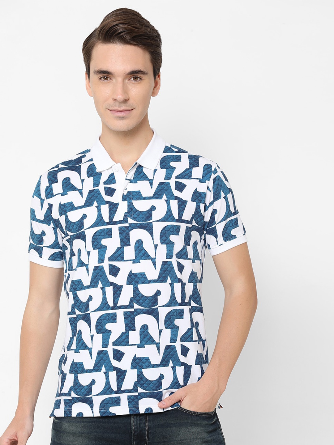 

Pepe Men White Printed Polo Collar T-shirt