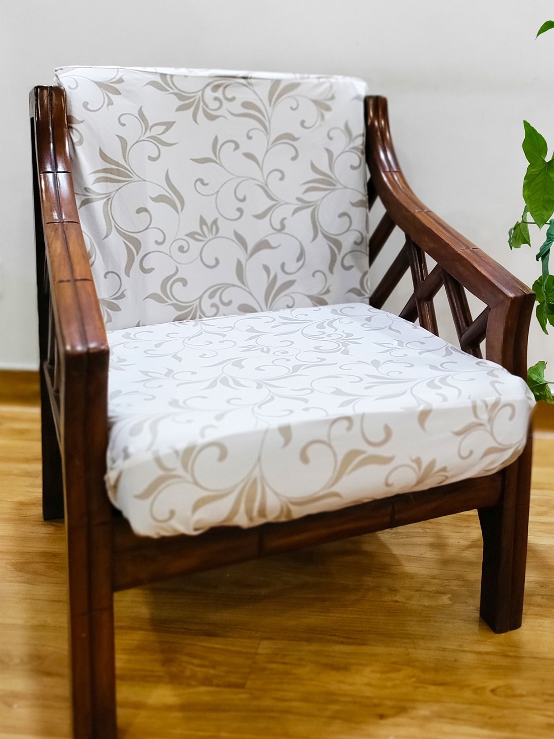 

STITCHNEST White & Beige Set of 4 Printed Chair Cover