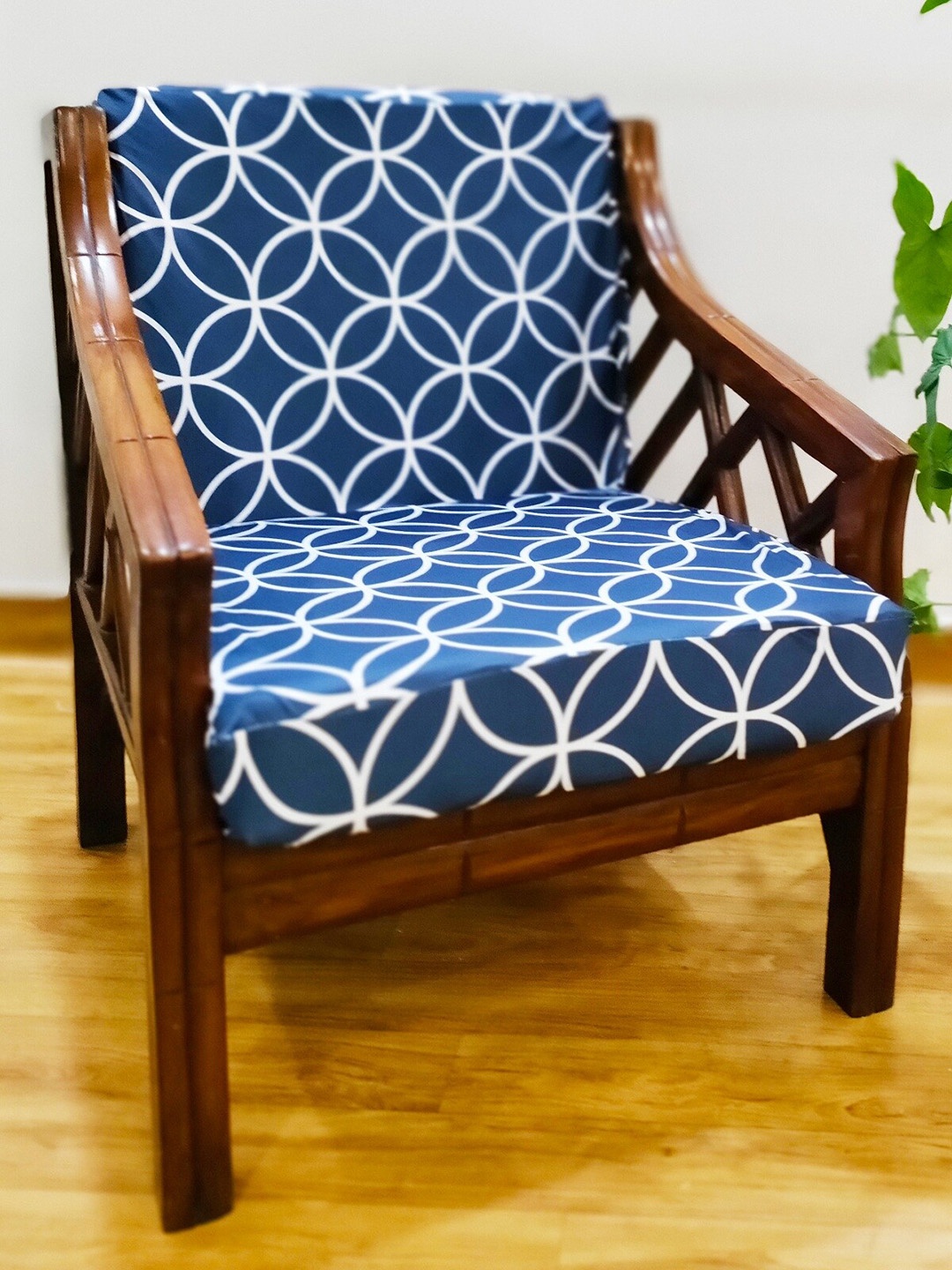 

STITCHNEST Blue & White Set of 4 Geometric Print Sofa Cushion Cover