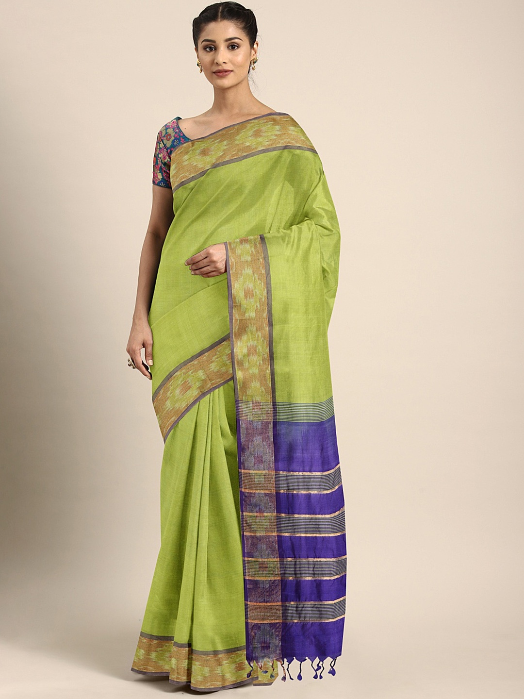 

Kalakari India Olive Green Solid Pure Silk Uppada Saree