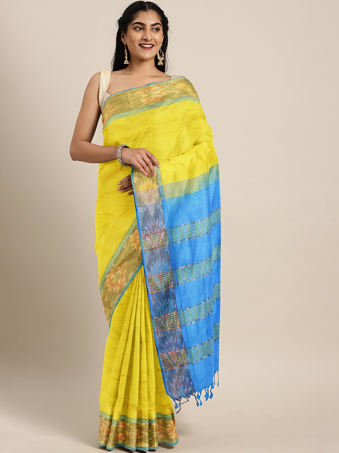 

Kalakari India Yellow & Blue Solid Pure Silk Saree