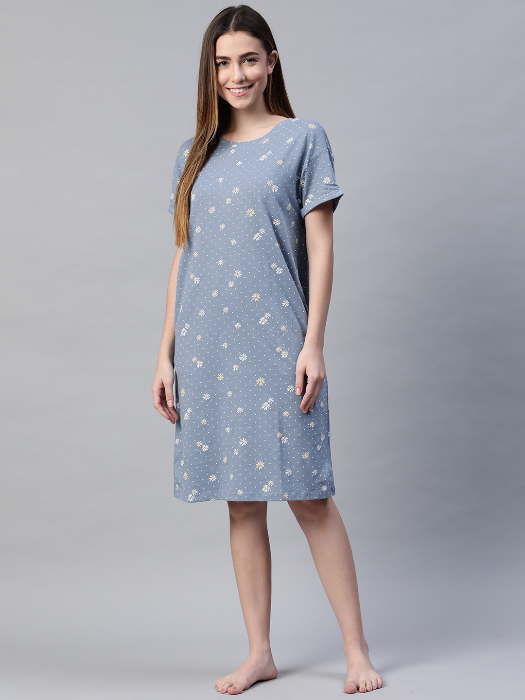 

Marks & Spencer Blue & White Printed Cotton Nightdress