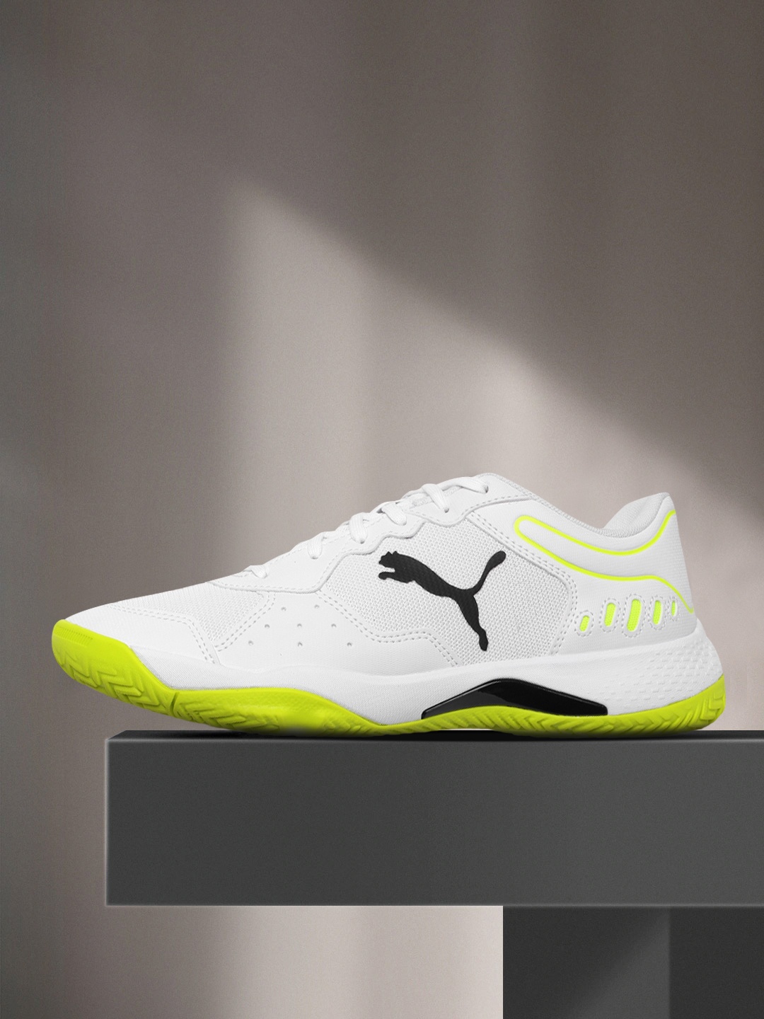 

Puma Unisex White Solarsmash RCT Badminton Shoes