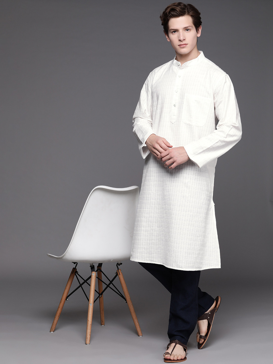 

Fabindia Men Off White Handwoven Self-Striped Pure Cotton Straight Kurta
