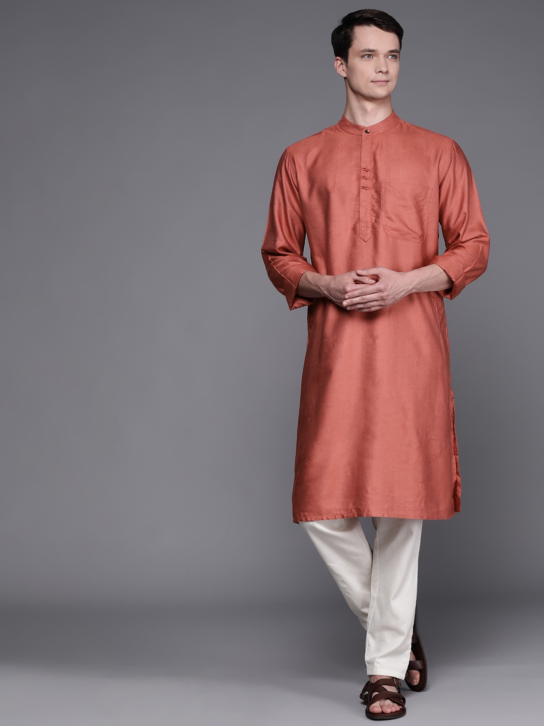 

Fabindia Men Pink Solid Kurta