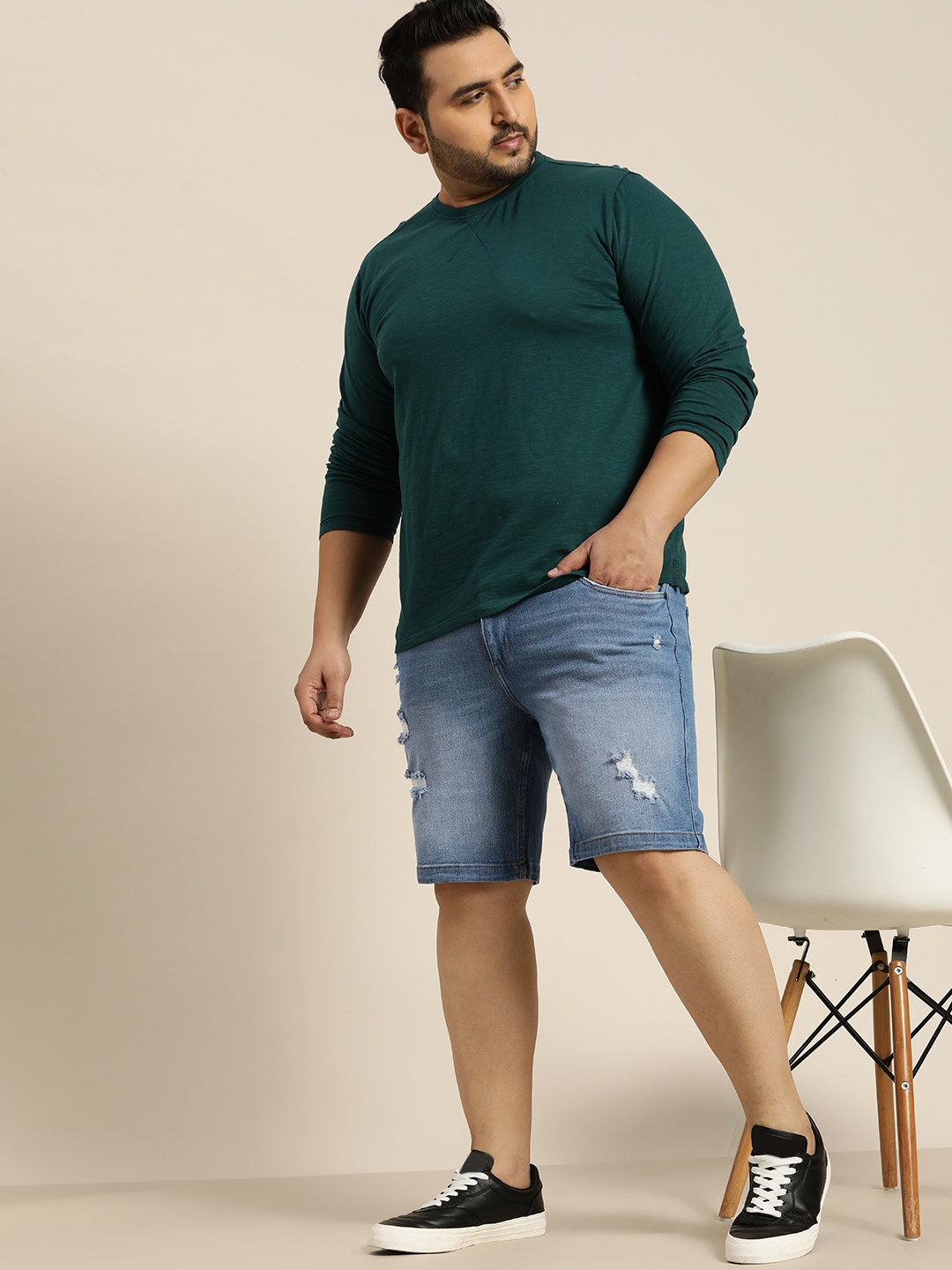 

Sztori Men Plus Size Blue Distressed Denim Shorts