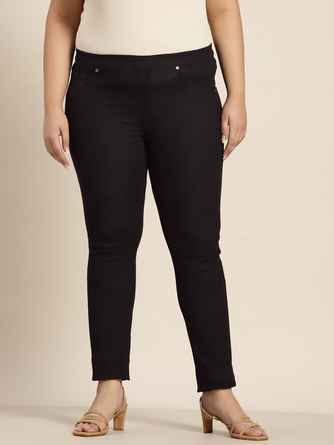 

Sztori Women Plus Size Black Solid Denim Jeggings