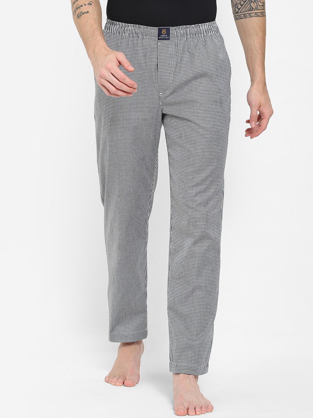 

URBAN SCOTTISH Men Grey & White Checked Pure Cotton Lounge Pants
