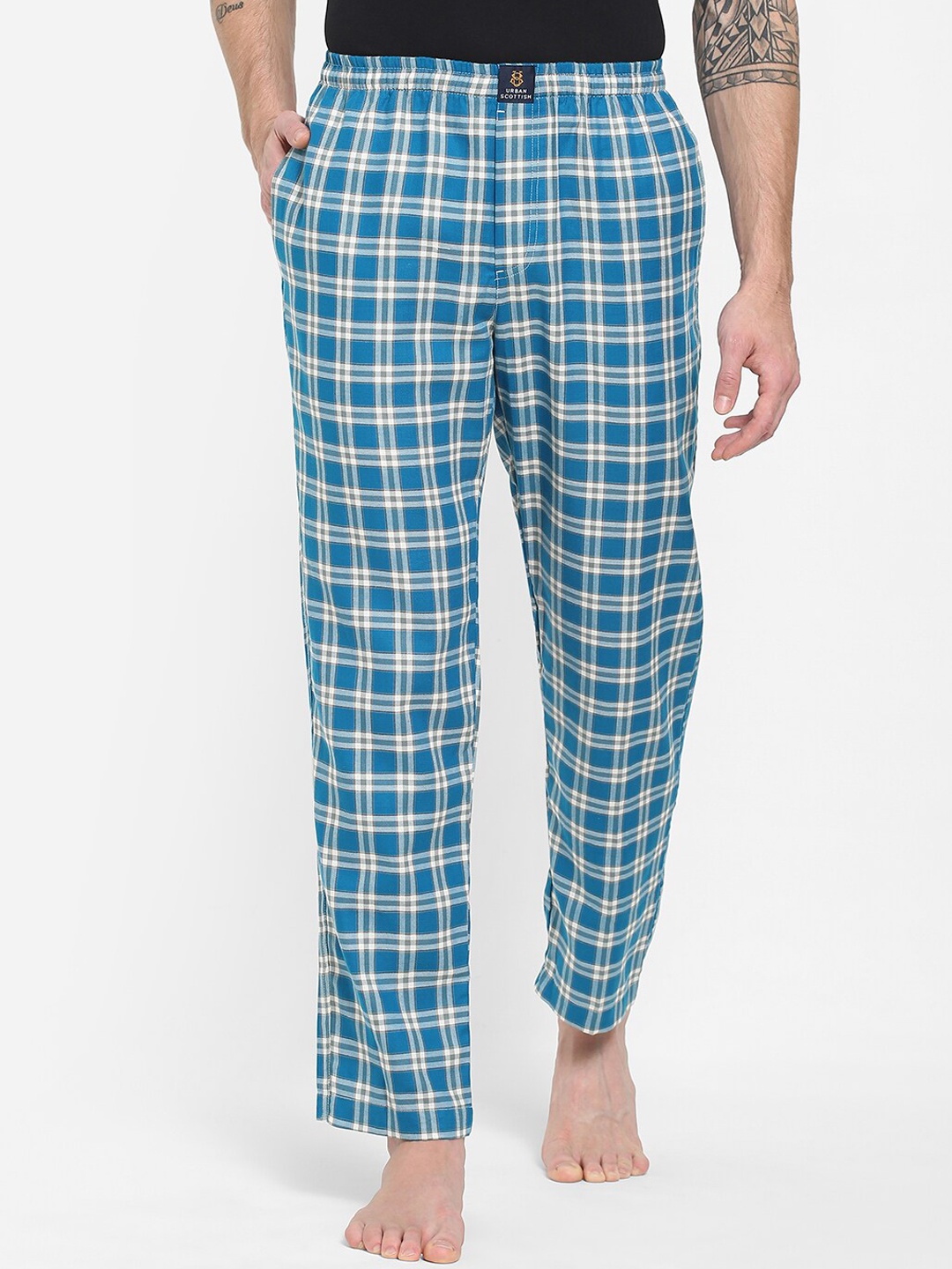 

URBAN SCOTTISH Men Blue & White Checked Pure Cotton Lounge Pants