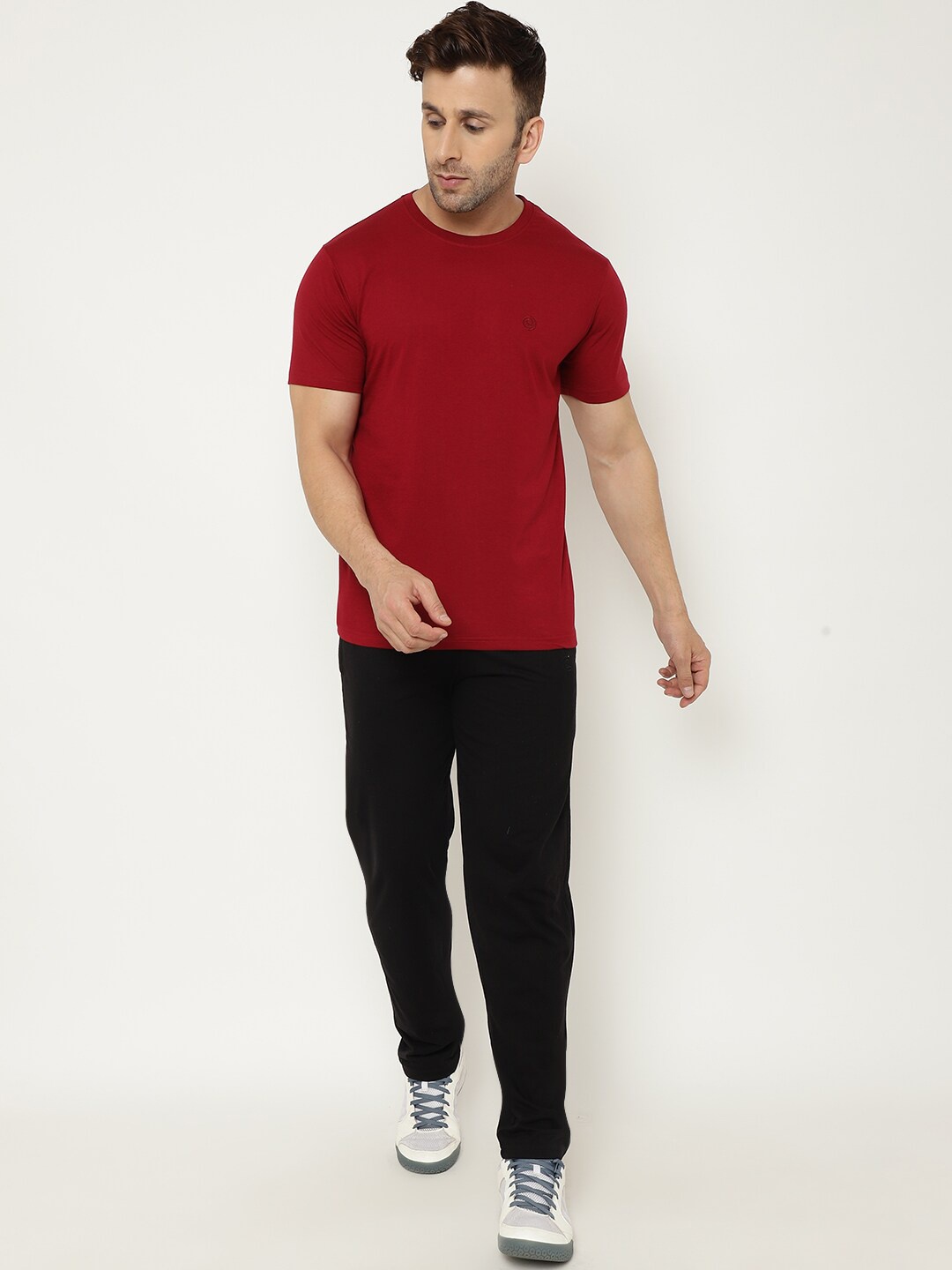 

Chkokko Men Maroon & Black Solid Cotton Dry-Fit Tracksuits