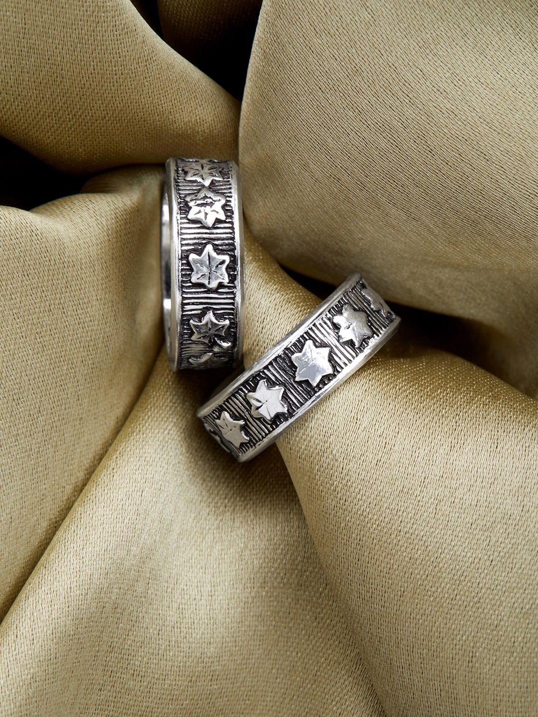 

GIVA 925 Sterling Silver Oxidised Crafted Toe Rings