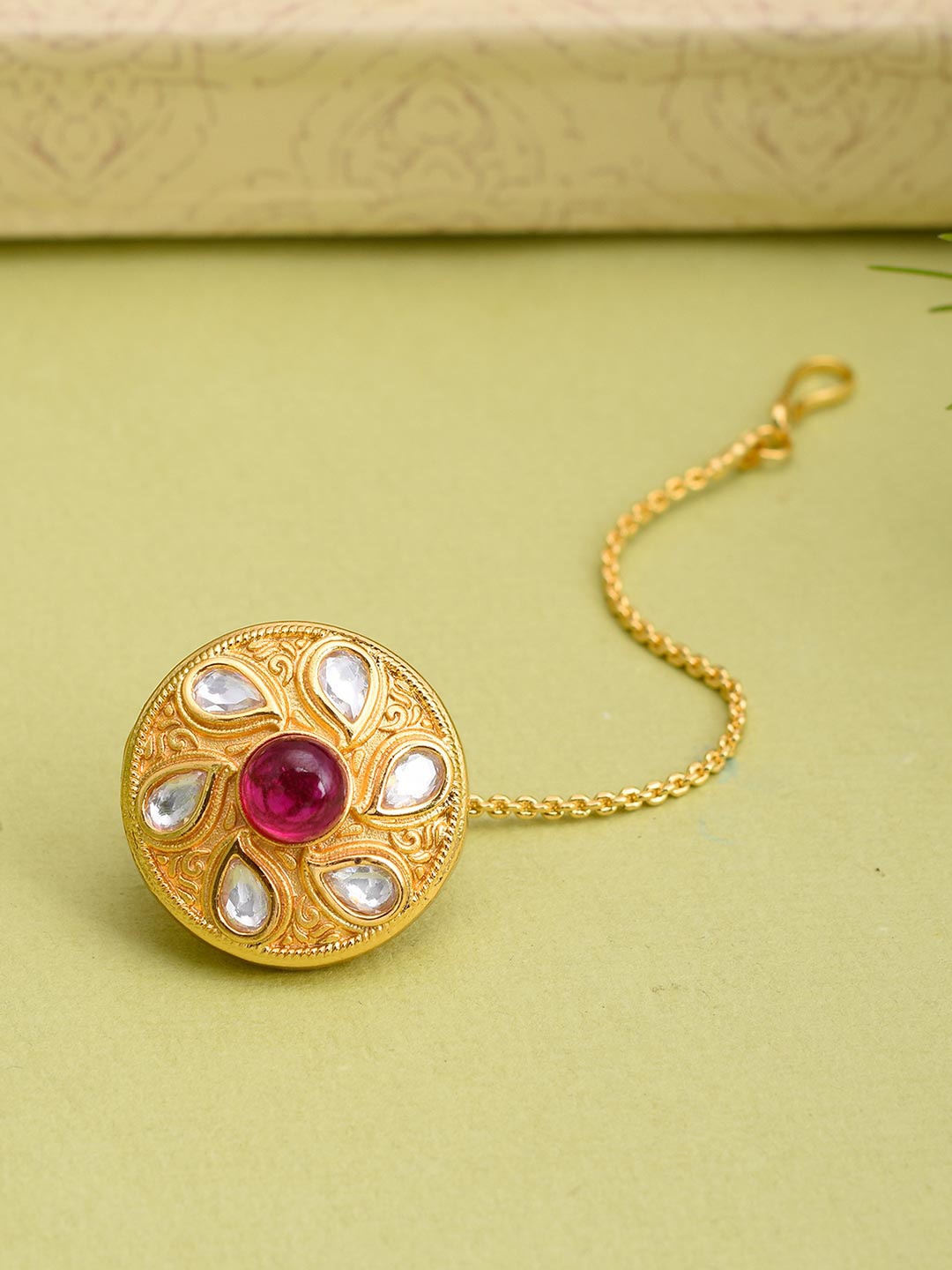 

Tistabene Gold-Toned & Red Stone Studded Traditional Kundan Maang Tikka