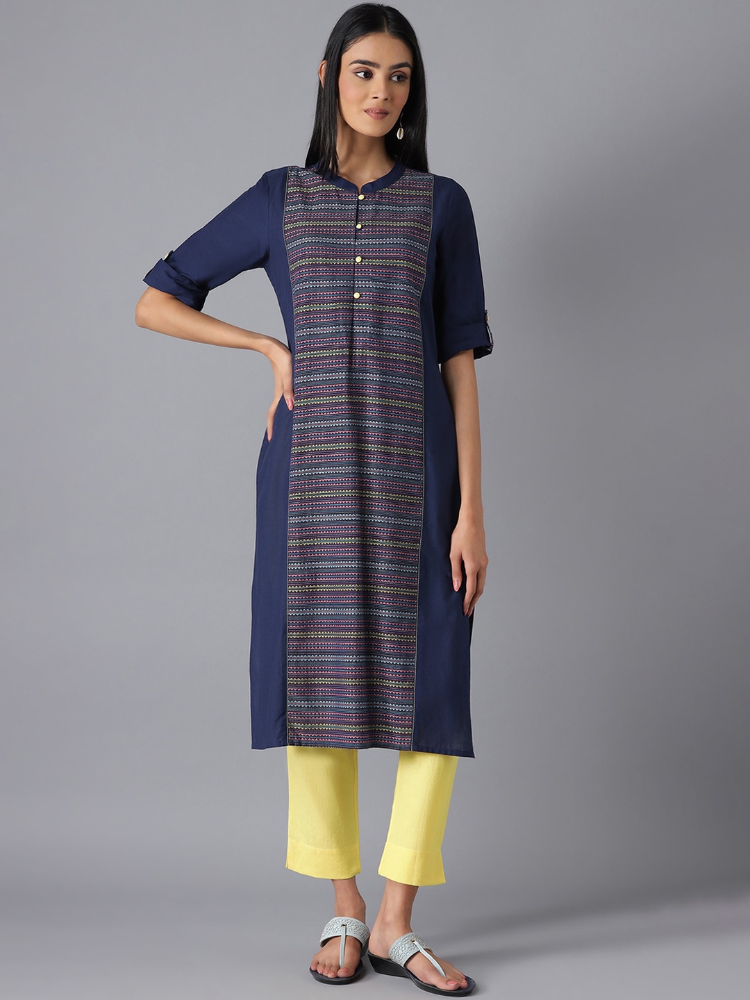

AURELIA Women Navy Blue & Yellow Geometric Printed Kurta