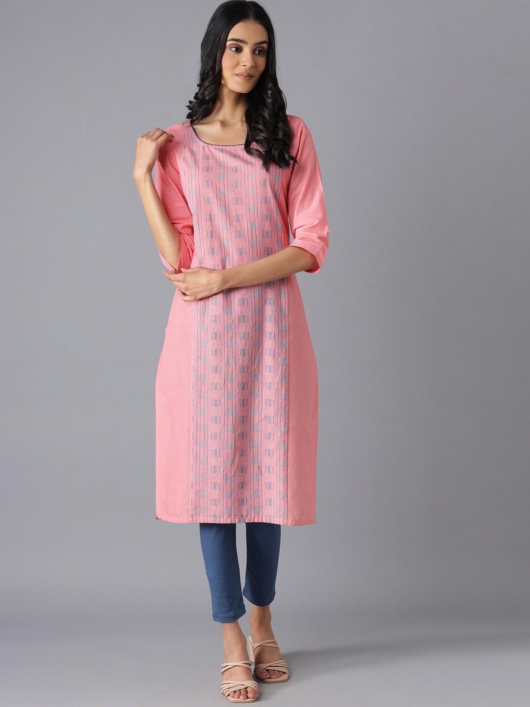 

AURELIA Women Pink Geometric Printed Pure Cotton Kurta