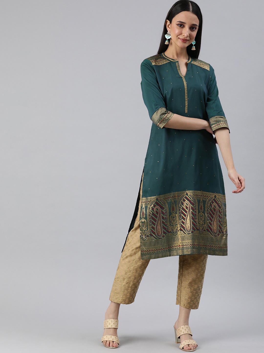 

AURELIA Women Ethnic Motifs & Paisley Print Band Collar Gotta Patti Festive Straight Kurta, Green