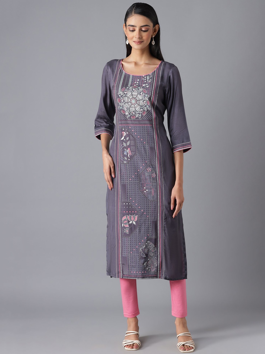 

AURELIA Women Grey Ethnic Motifs Embroidered Thread Work Kurta