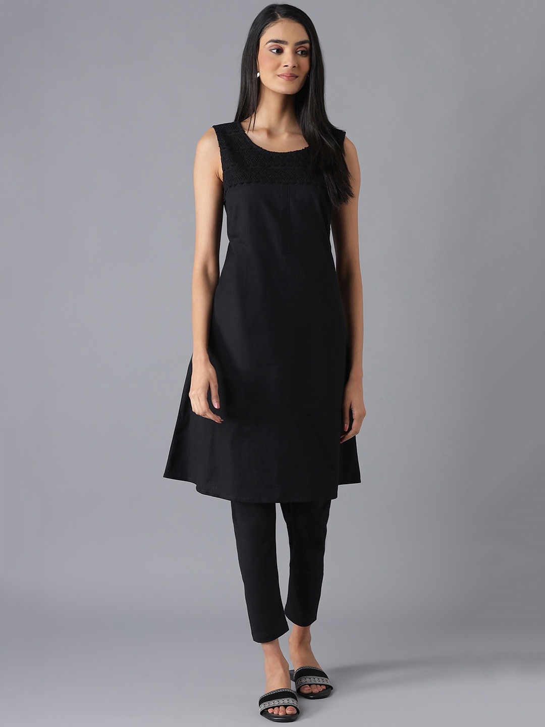 

AURELIA Women Black Kurta