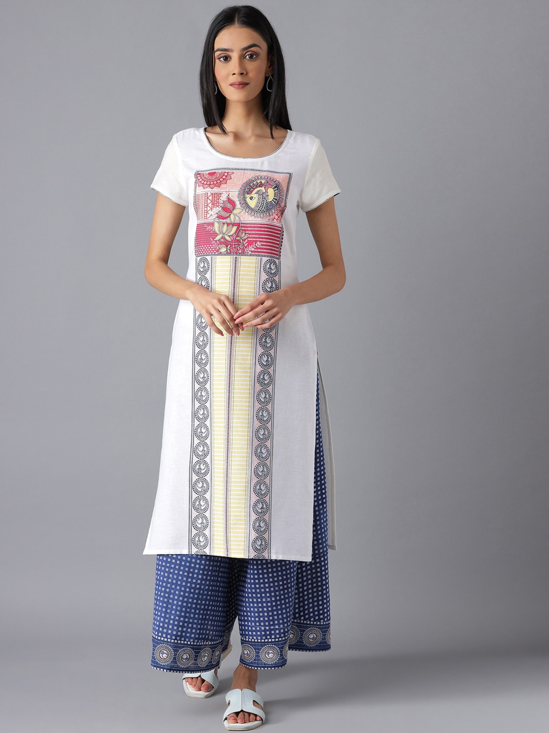 

AURELIA Women White Ethnic Motifs Printed Kurta