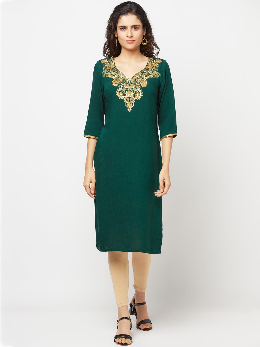 

AURELIA Women Green Embroidered Thread Work Kurta