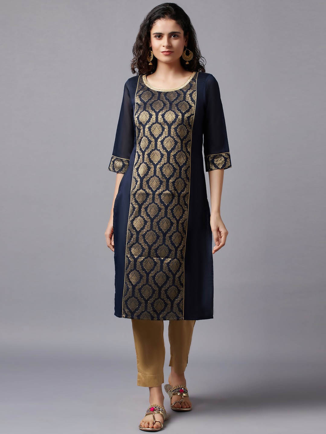 

AURELIA Women Blue & Gold-Toned Ethnic Motifs Kurta