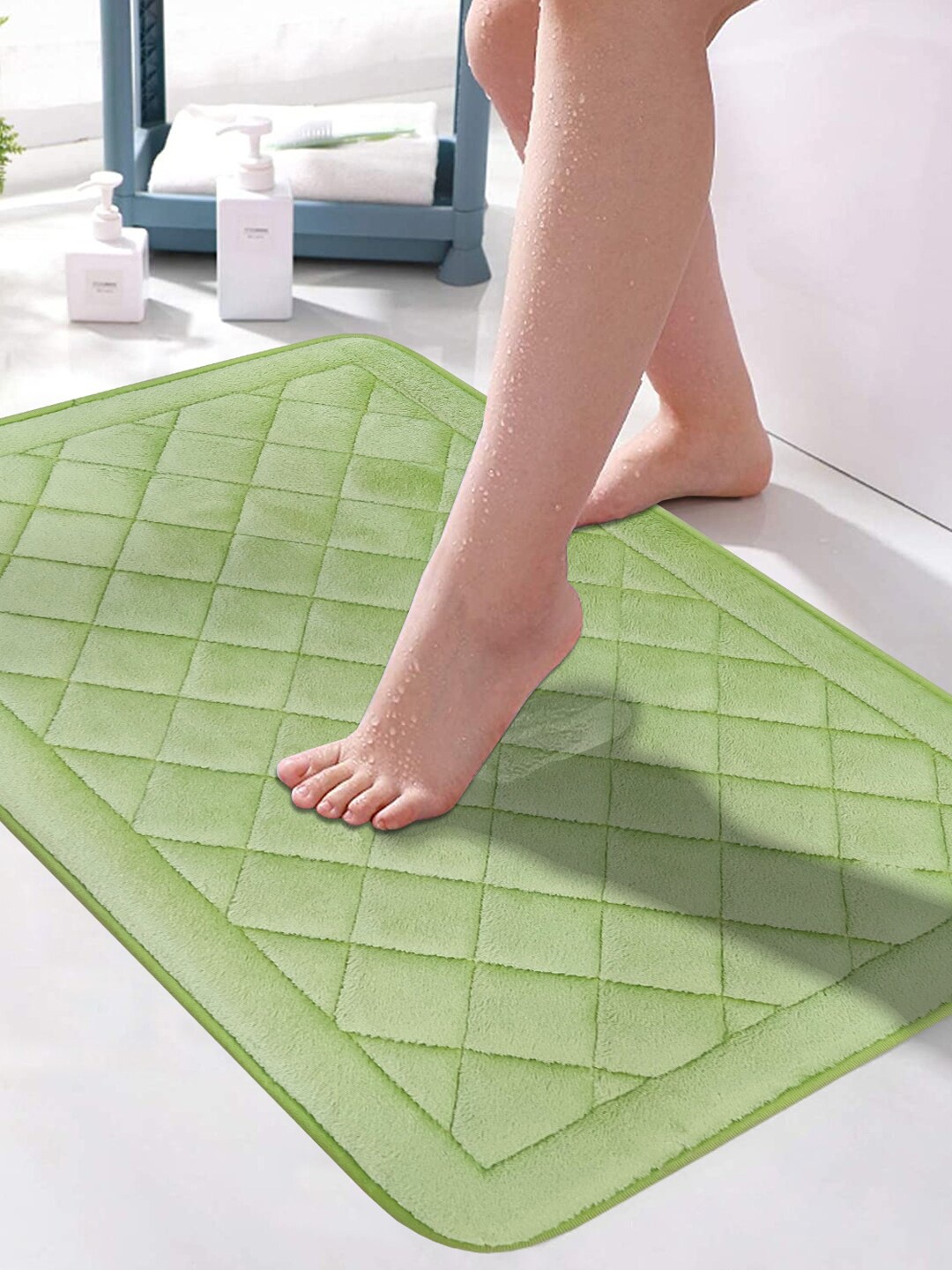 

BIANCA Green Solid Self Design Memory Foam 2050 GSM Bath Rug