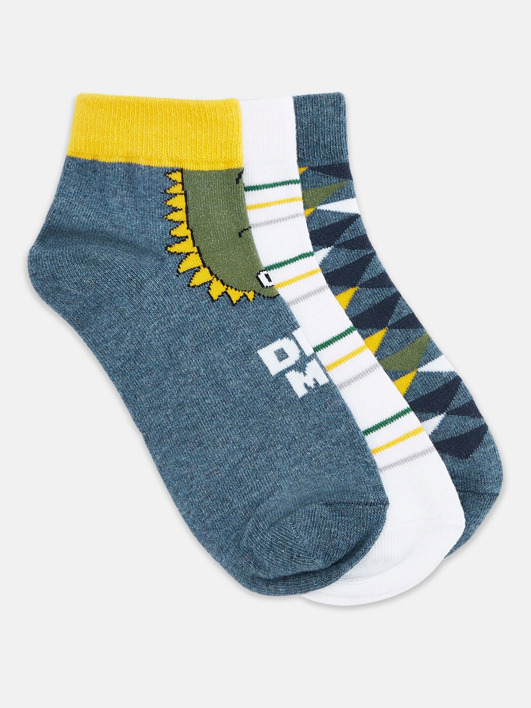 

Pantaloons Junior Boys Pack of 3 Assorted Ankle-Length Socks