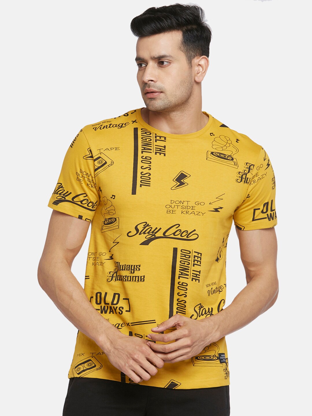 

People Men Mustard & Black Printed Pure Cotton T-shirt