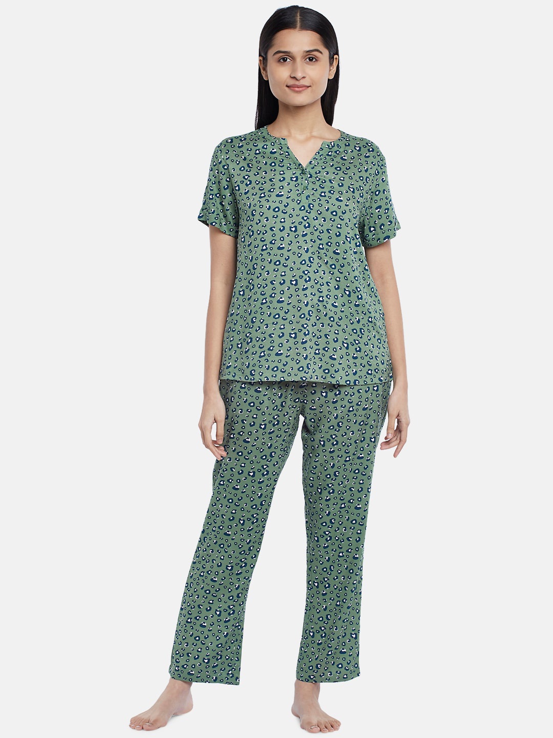 

Dreamz by Pantaloons Women Green & Blue Printed Night Suits