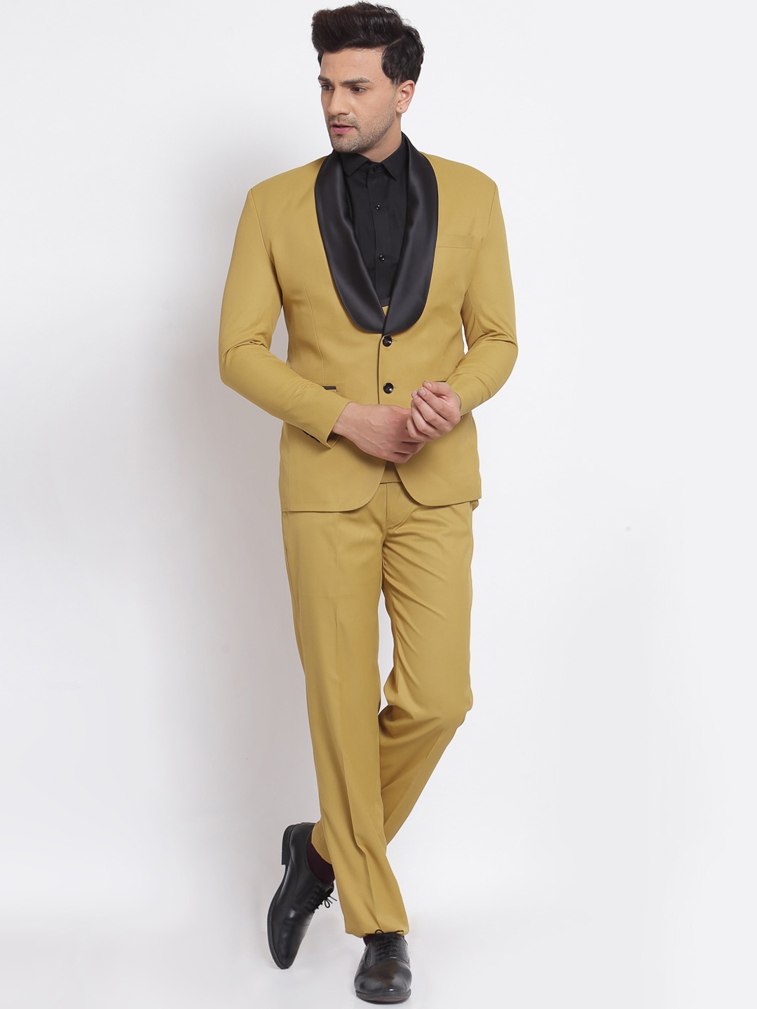

KLOTTHE Men Yellow Solid Single-Breasted Three-Piece Party Suit