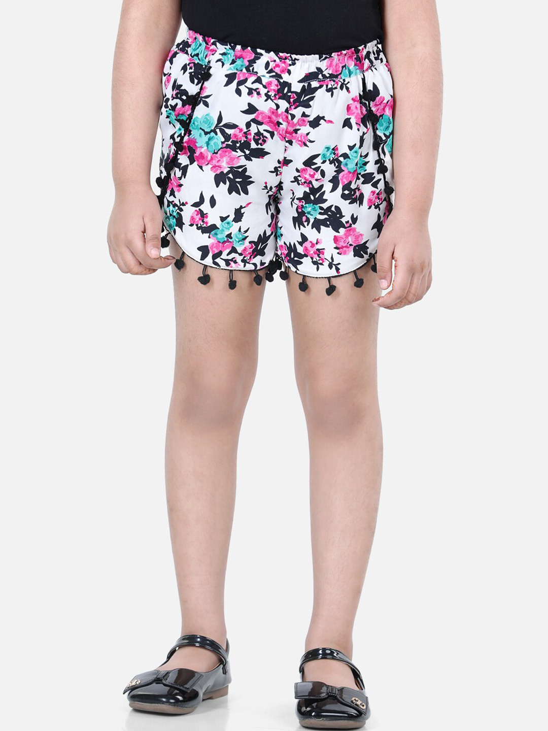 

Cutiekins Girls White Floral Printed Shorts