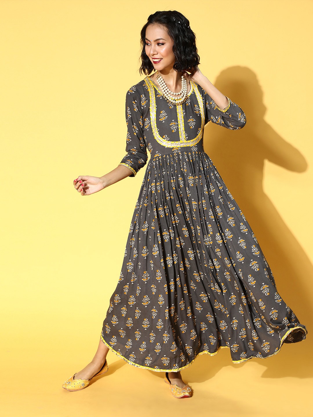 

mokshi Women Attractive Grey Ethnic Motifs Dress