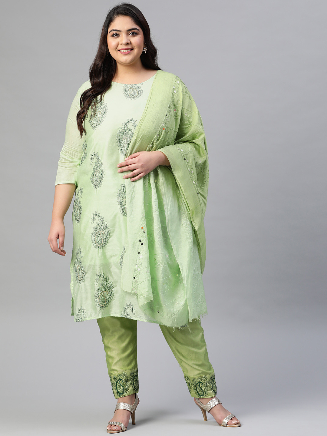 

Aarika Women Green Ethnic Motifs Thread Work Pure Cotton Kurta with Palazzos & With Dupatta