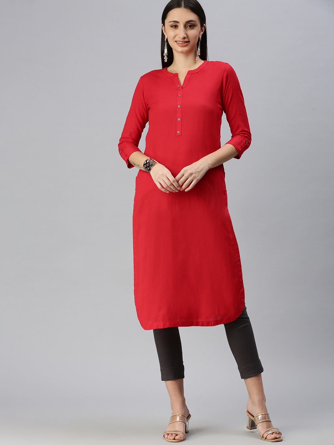 

ETIQUETTE Women Red Solid Kurta