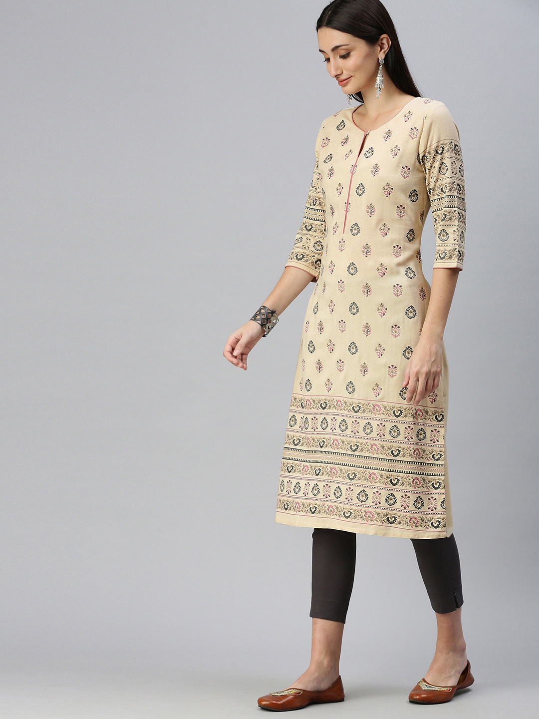 

ETIQUETTE Women Beige & Pink Floral Printed Kurta