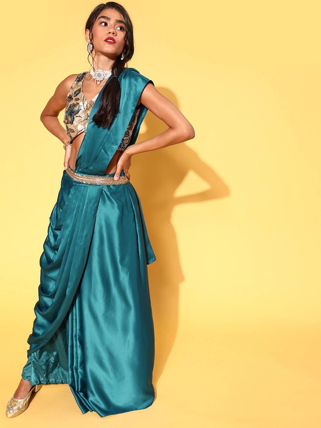 

Inddus Women Teal Blue Draped Saree with Blouse Piece